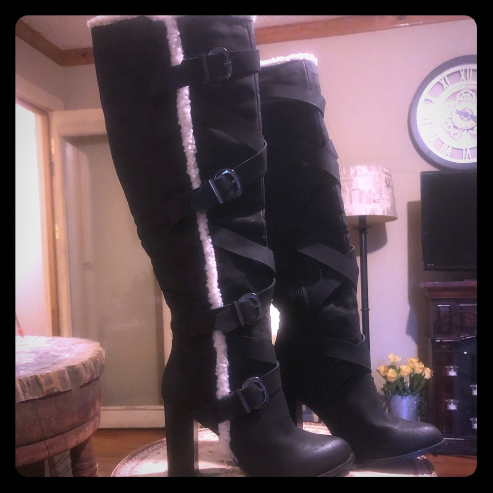 Sexy! Above the knee boots